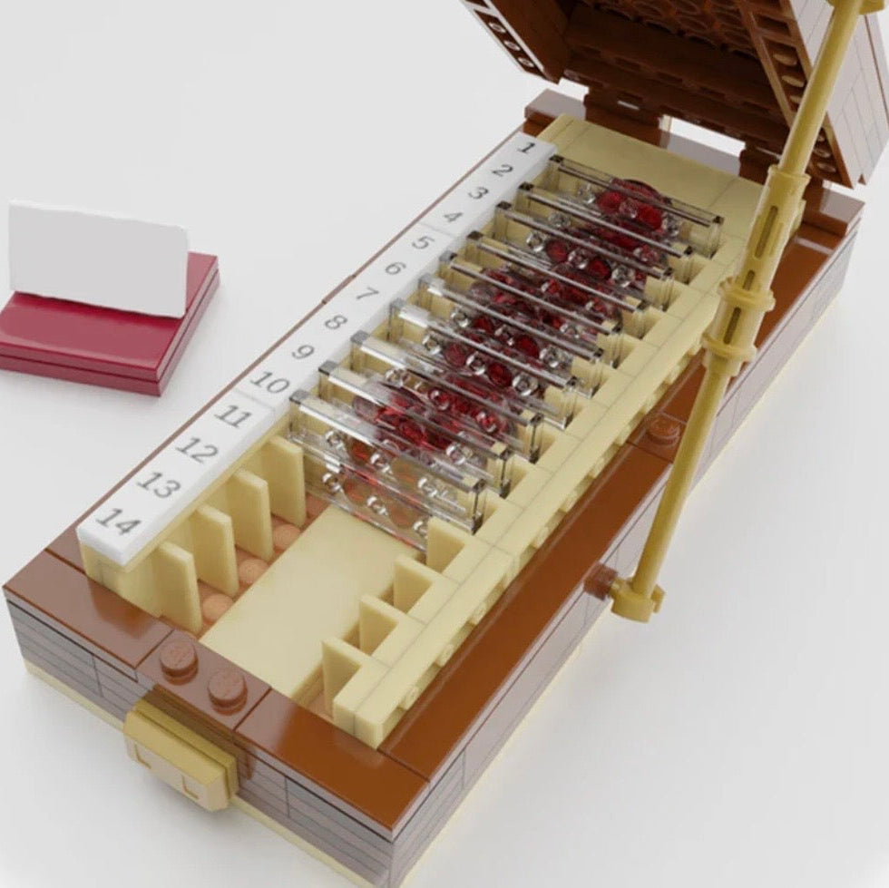 Dexter Trophy Slide Box